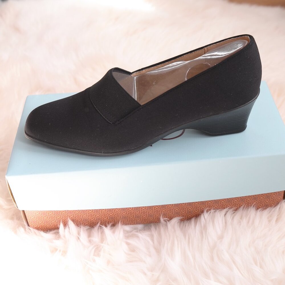 Life Stride Judo-Black Libra/Gore Women's Slip-On Black Fabric 7.5M NEW